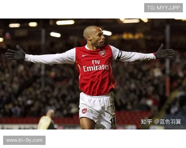 水果外号足球球员的精彩瞬间与球场传奇故事