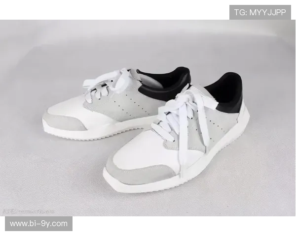 全面解析足球队套球衣的标准穿着步骤与实用技巧全指南详解方法汇